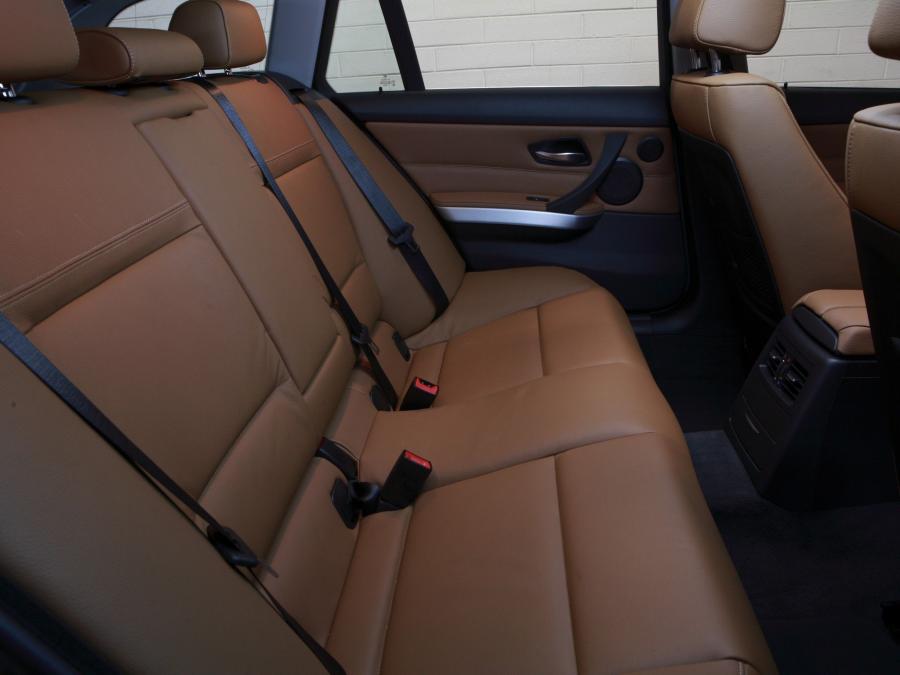  BMW 335i Touring 2008 года  (AU) (фото 13 из 16)